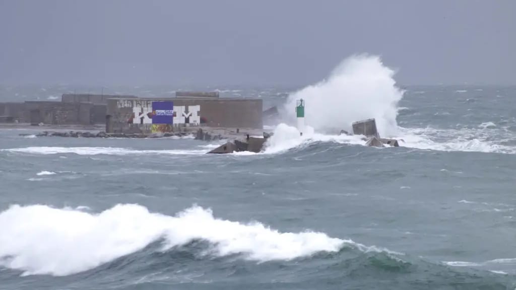 -coup-de-mer-sete-herault-gard-vent