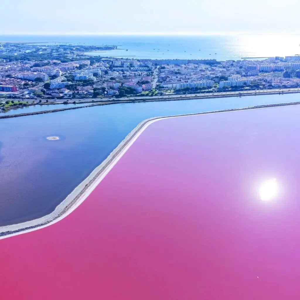 Les salins d’Aigues-Mortes - Photo LouloOweb Drones