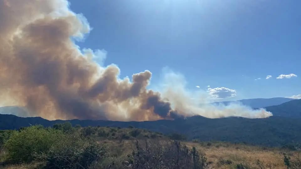 Gard : violent incendie près de Bessèges, situation hors de contrôle