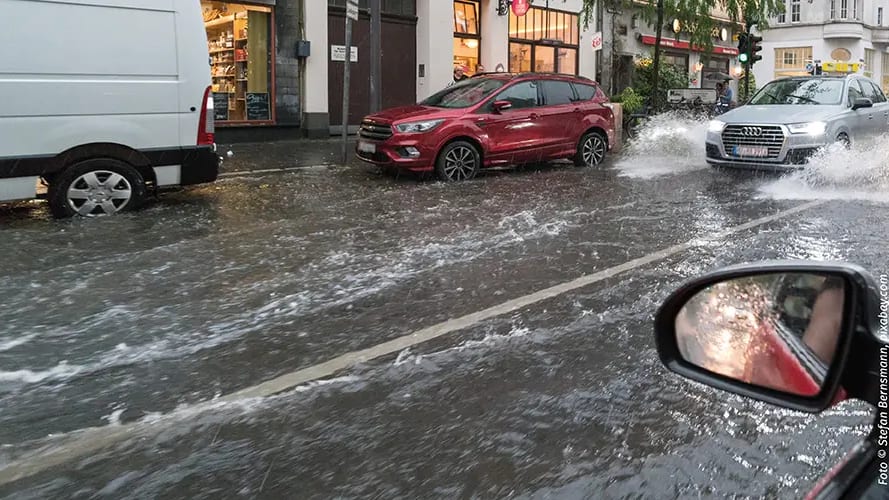 Gard & Hérault : attention aux orages violents et diluviens attendus ce dimanche !
