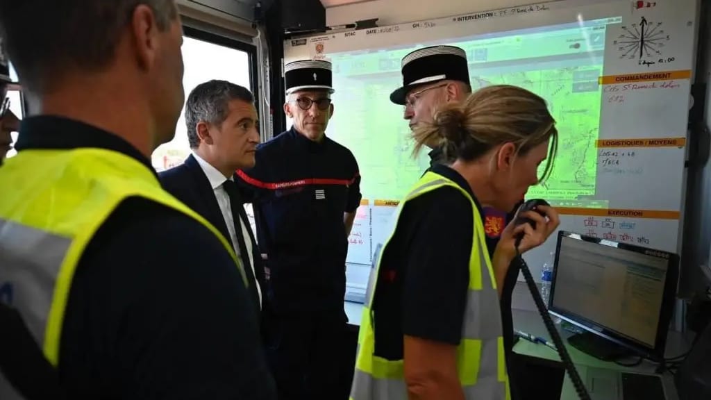 Occitanie : Le ministre Gérald Darmanin se rend sur l’incendie de Mostuéjouls dans l’Aveyron