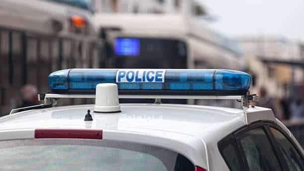 Nîmes : le forcené qui était retranché chez lui vient de se rendre aux policiers du RAID