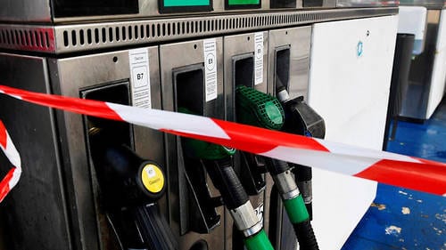 Pénurie de carburant : le préfet de l’Hérault interdit le remplissage de jerricans