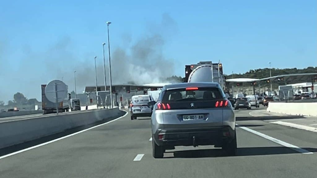 Hérault. Autoroute A9 : incendie en cours au péage de Baillargues en direction de Montpellier