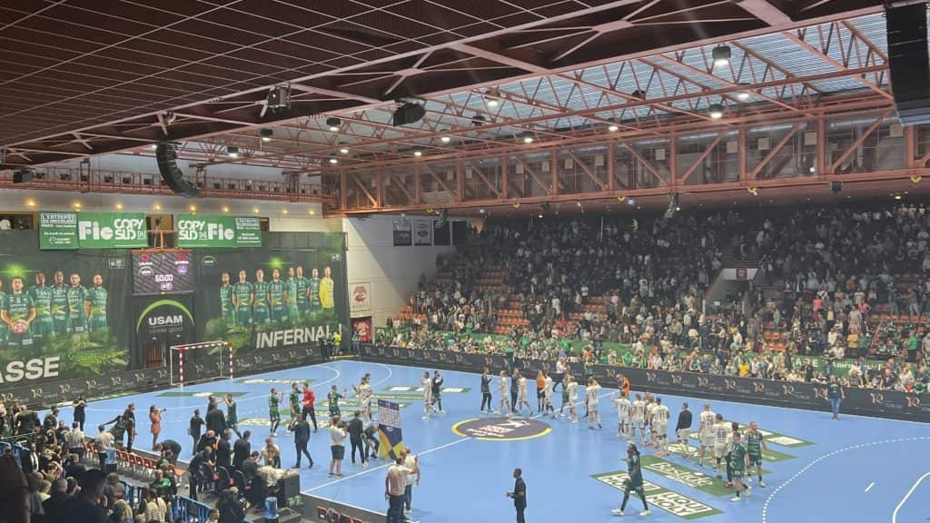 Sport : l’USAM Nîmes Gard s’impose face à Istres ce soir, au profit d’Octobre Rose