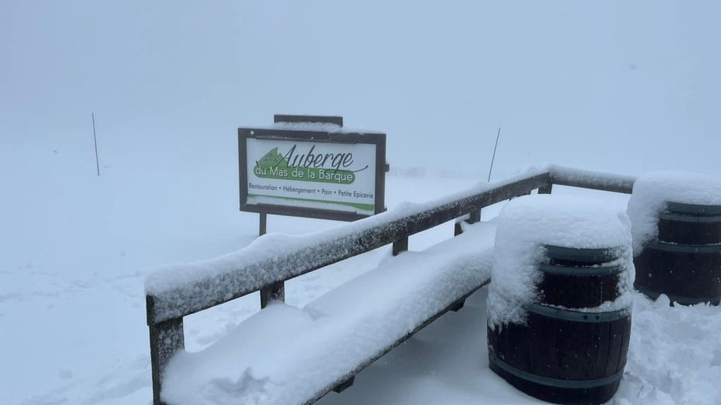 Lozère : les images du Mas de la Barque sous 20 cm de neige