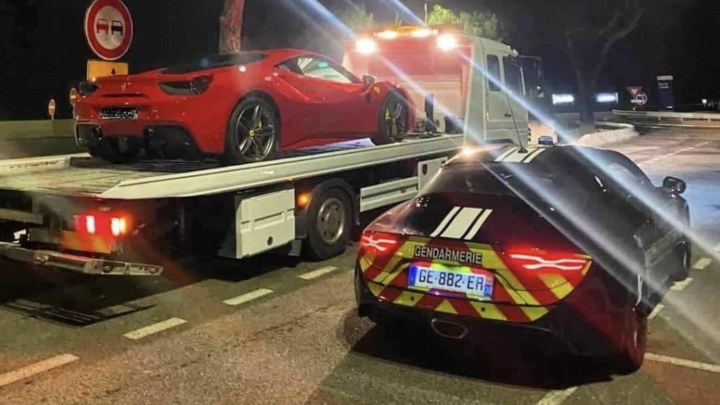 Gard : le conducteur d’une Ferrari flashé à plus de 200 km/h, alcoolisé et sous stupéfiants !