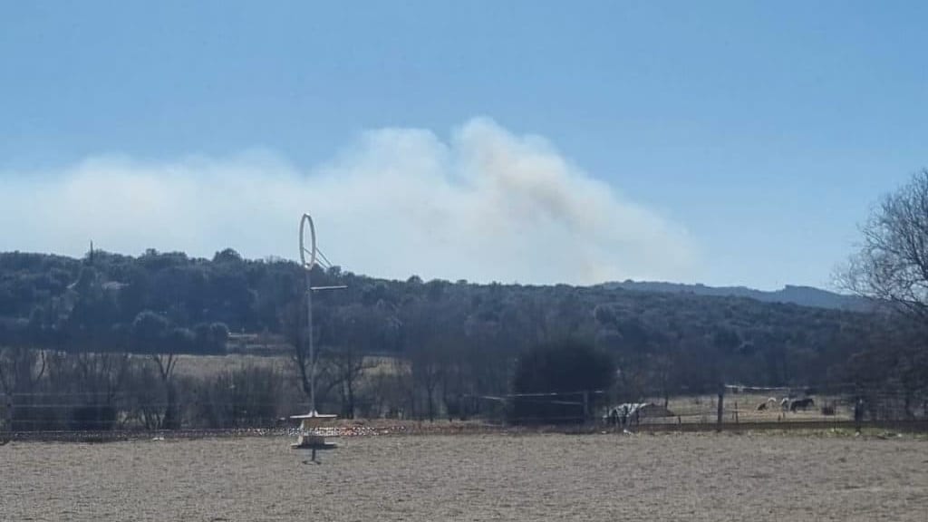 Hérault : un départ de feu visible à l’Ouest de Montpellier vers Aumelas