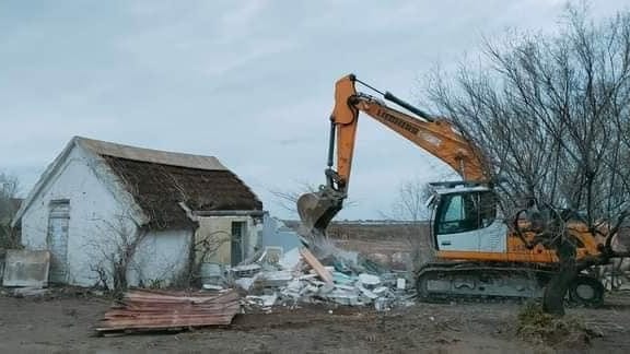 Camargue : colère et tristesse après la démolition d’une maison de gardian