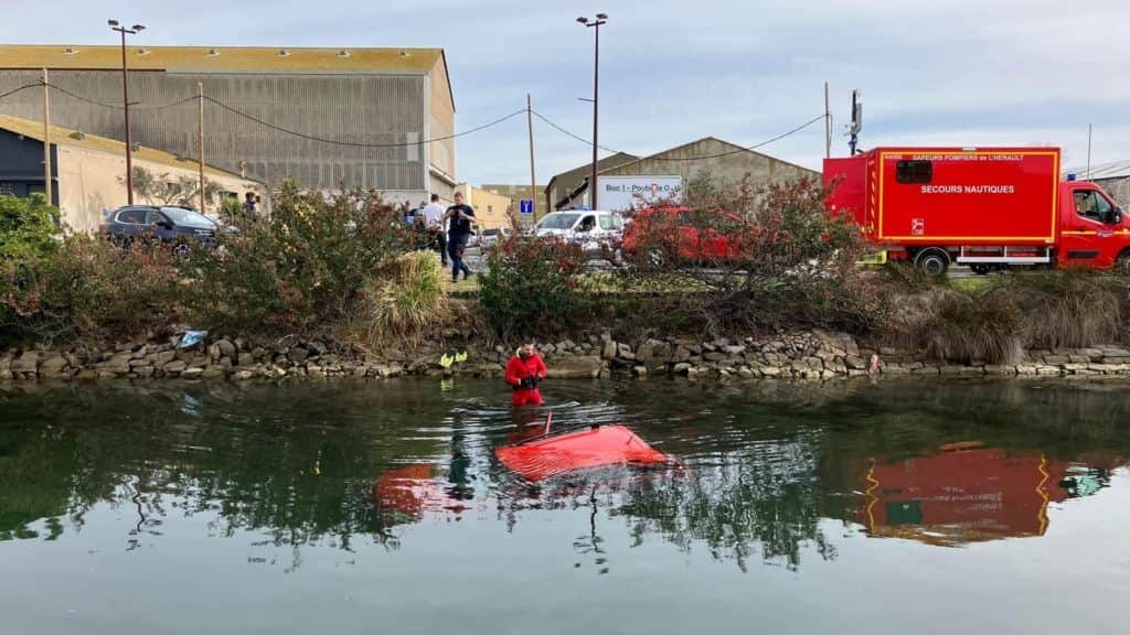 Sète : une voiture tombe et s’immerge dans le canal de La Peyrade, la conductrice positive à l’alcool