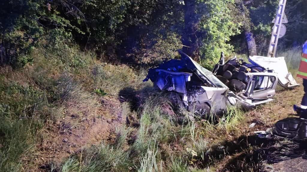Gard : un jeune homme de 23 ans se tue en voiture la nuit dernière à Salindres