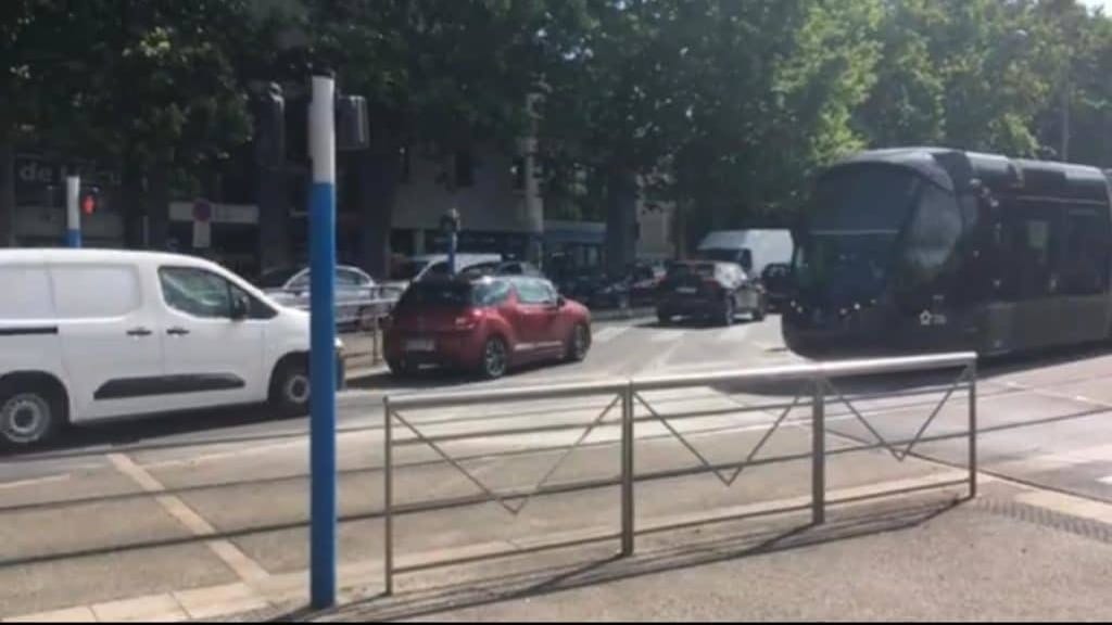 Montpellier : la circulation en ville devient compliquée, des trams bloqués