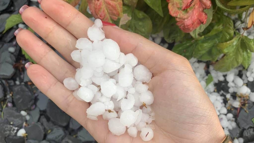 Météo : un violent orage de grêle frappe le bassin Nîmois