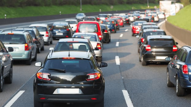 Autoroute A9 : important bouchon suite à un accident à Béziers