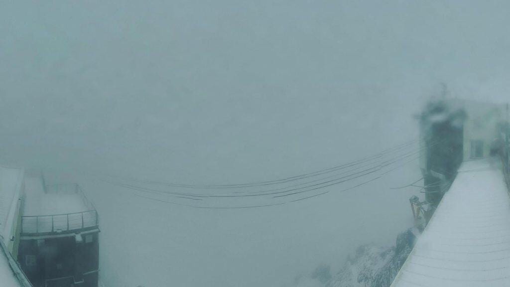 Météo : il neige ce vendredi 4 août en Occitanie, au Pic du Midi !