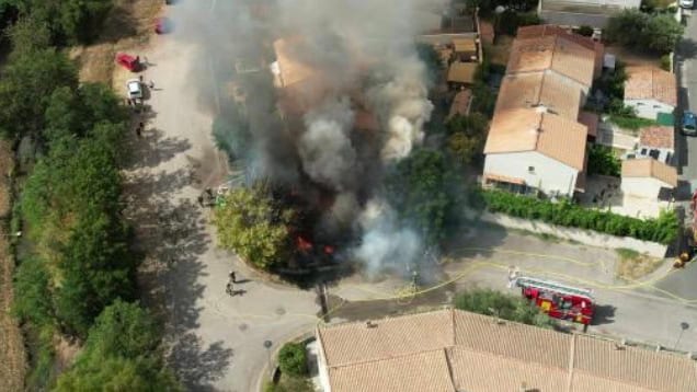 Hérault : un violent feu d’habitation mobilise les pompiers à Lunel-Viel