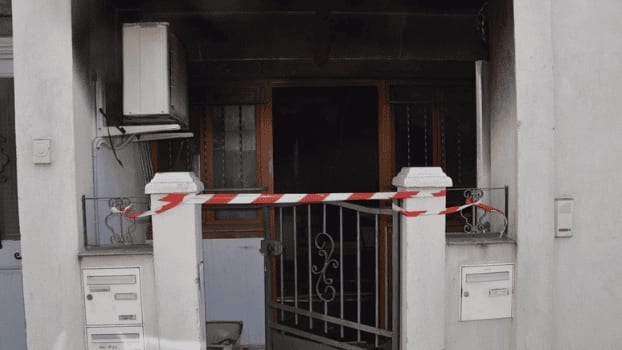 Aigues-Mortes : un homme est en détention provisoire après avoir volontairement incendié un appartement