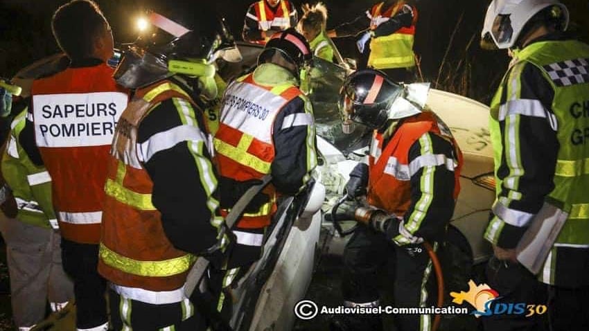 Gard : quatre jeunes gravement blessés dans un violent accident de la route à Saze