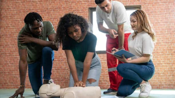 Occitanie : une initiative pour former les jeunes aux gestes de premiers secours