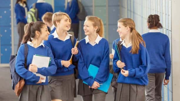 Pyrénées-Orientales : vers un retour de l’uniforme dans les établissements scolaires de Perpignan ?