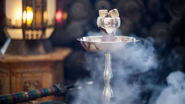 Hérault : plusieurs épiceries et bars à chicha et fermés suite à des infractions