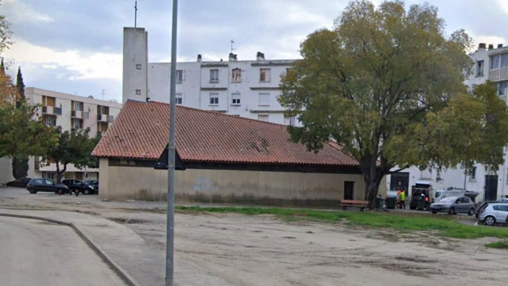 Nîmes : deux individus à moto tirent à la kalachnikov cette nuit au Mas de Mingue