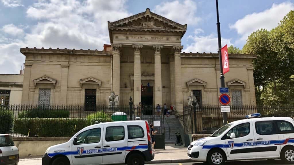 Pyrénées-Orientales : deux cambrioleurs condamnés après une série de 21 vols