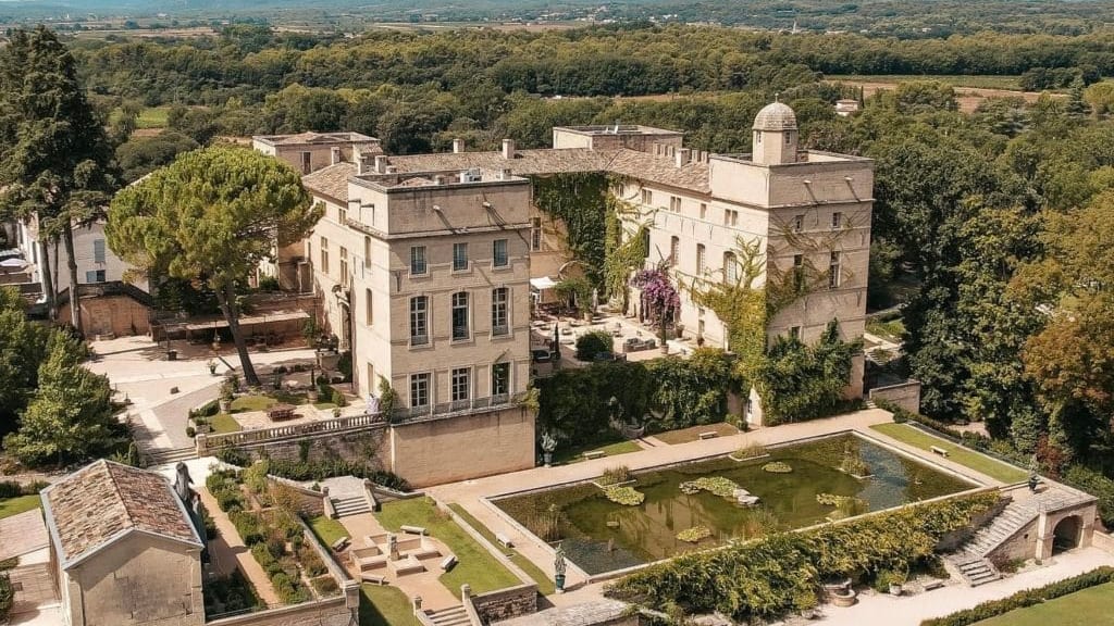 Gard : ce magnifique château lance un appel aux artistes pour une future exposition