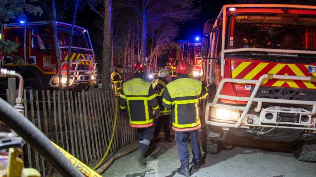 Pyrénees-Orientales : plus de 150 pompiers mobilisés pour un feu de végétation