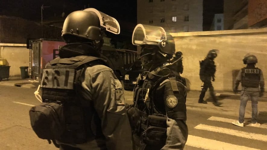 Nîmes – Pissevin : 250 policiers mobilisés dans une opération anti-stupéfiants ce lundi matin