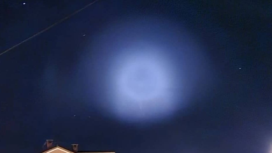 Occitanie : un étrange phénomène lumineux aperçu dans le ciel ce samedi soir