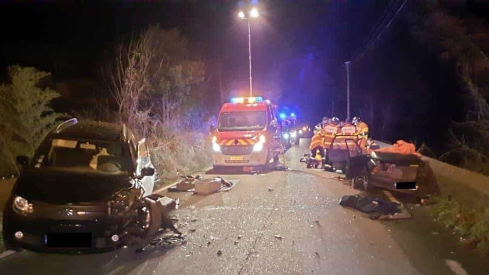 Gard : deux blessés graves dont un héliporté après un violent choc frontal