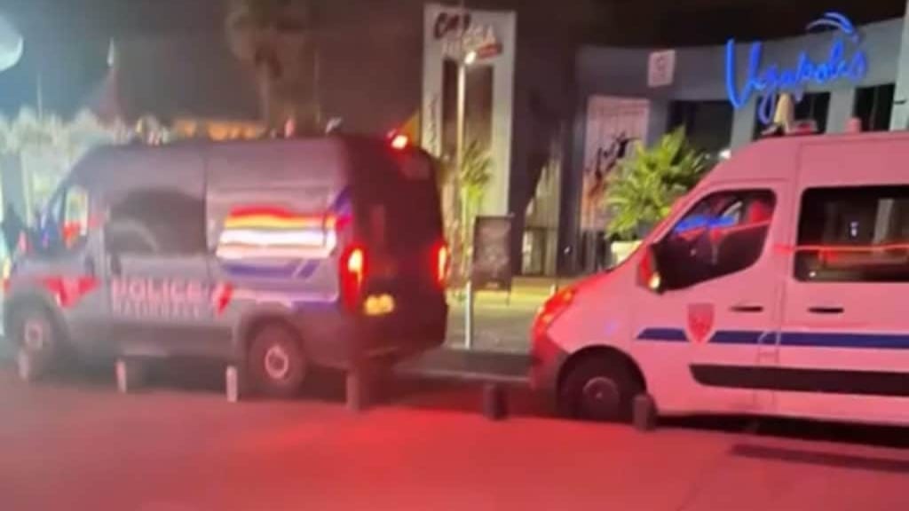 Intervention de la police lors de la projection du film "Les segpa au ski" à Montpellier.