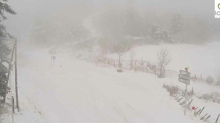 Météo : fortes chutes de neige en Cévennes/Lozère, circulation difficile