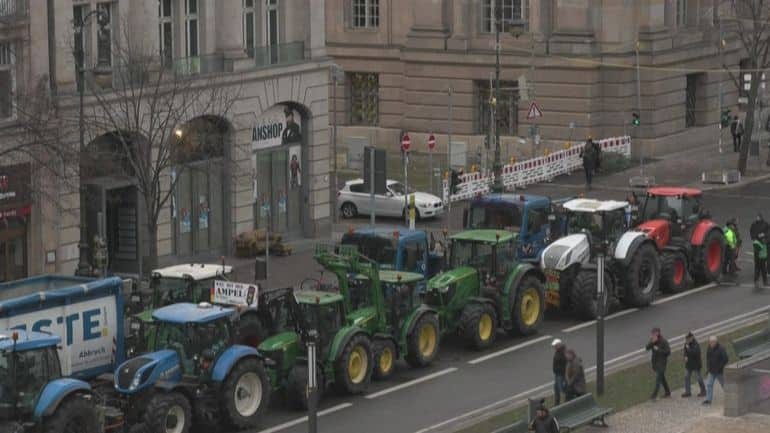 Crise agricole : les agriculteurs Gardois annoncent le blocage de l’autoroute A9