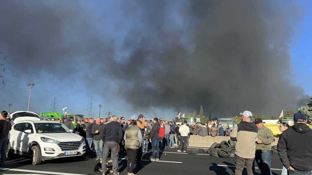 Gard : l’autoroute A9 toujours fermée ce dimanche à Nîmes