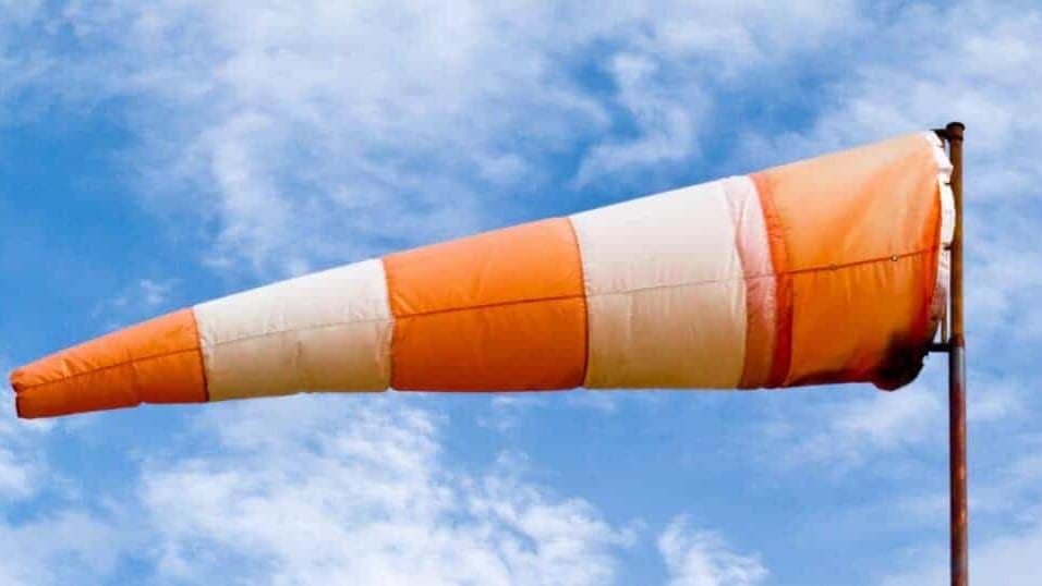 Vent violent en Occitanie : vitesse abaissée sur l’autoroute A9 et A61