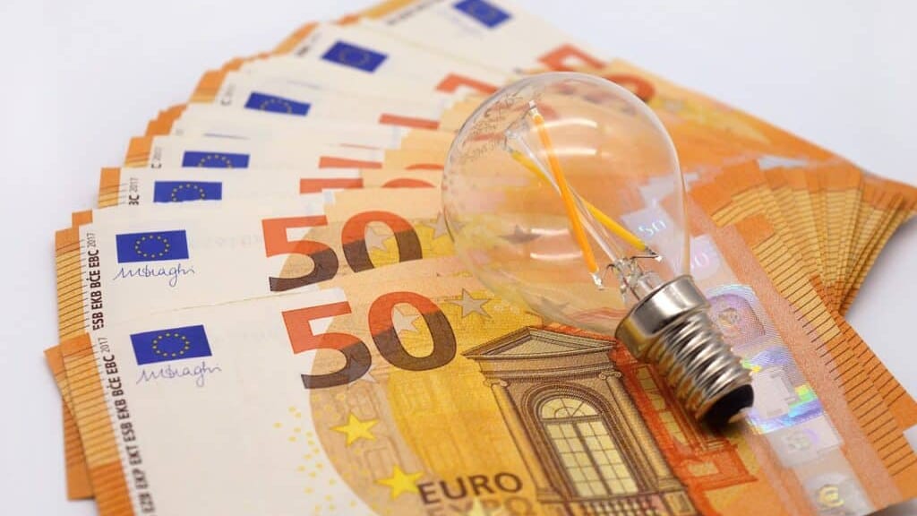 Electricité et péage : la facture s’alourdit en ce 1er février 2024