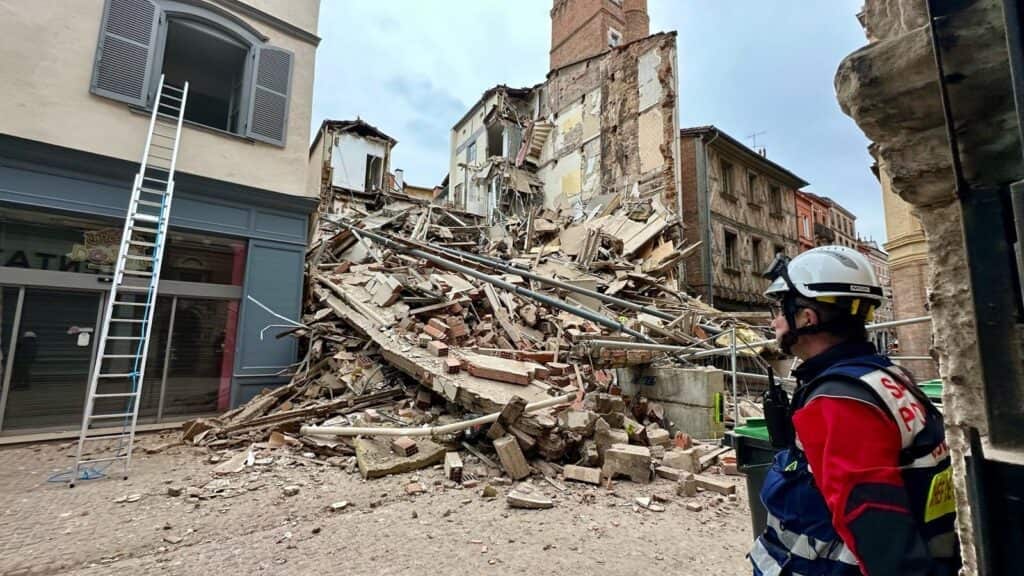 Toulouse : spectaculaire effondrement d’un immeuble