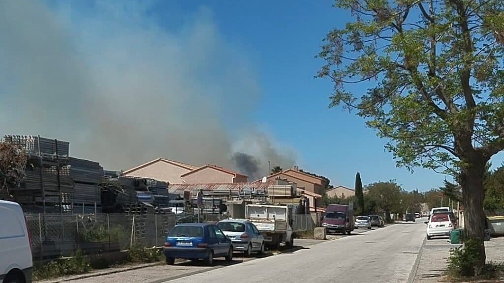 Occitanie : un important incendie en cours à Saleilles ce samedi