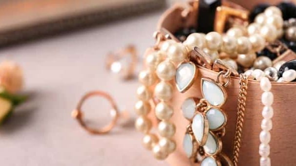 Gard : le salon du bijoux à Nîmes, un rendez-vous brillant