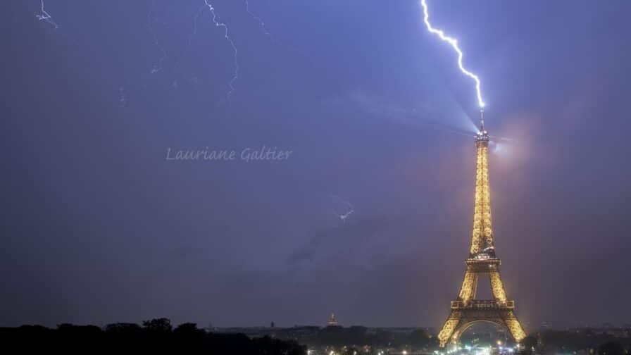 Tour Eiffel foudre