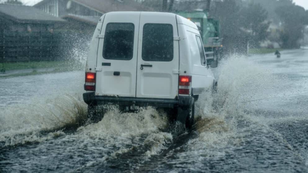 Gard : des routes coupées suite aux orages