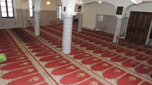 Gard : fermeture immédiate d’un accueil de mineurs à la mosquée de Pont-Saint-Esprit