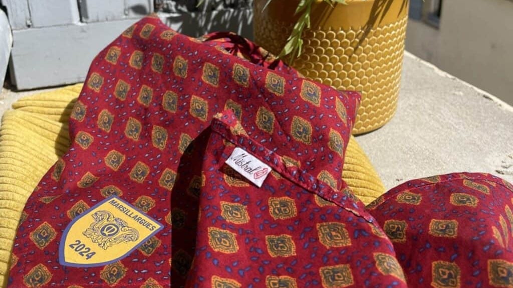 Hérault : un bandana collector pour faire rayonner la fête votive de Marsillargues