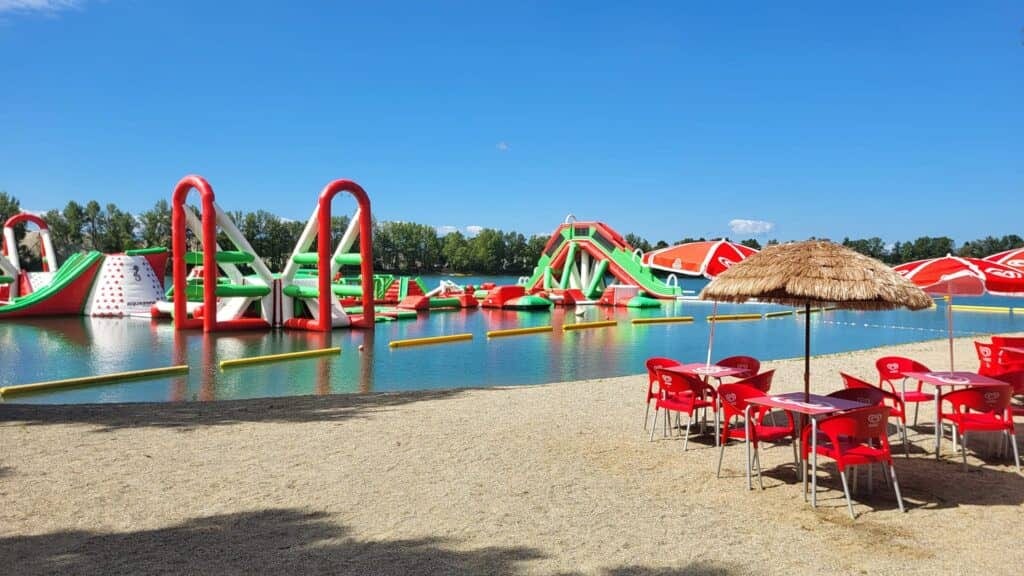 Occitanie : « le plus grand parc aquatique de la région » a ouvert ses portes