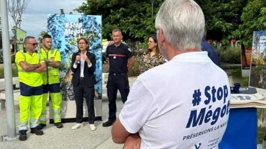 A9 : des cendriers de poche distribués aux automobilistes contre les incendies