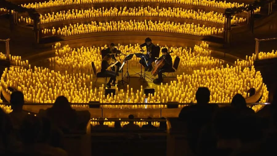 Gard : des concerts à la bougie sur le toit du musée de la Romanité à Nîmes