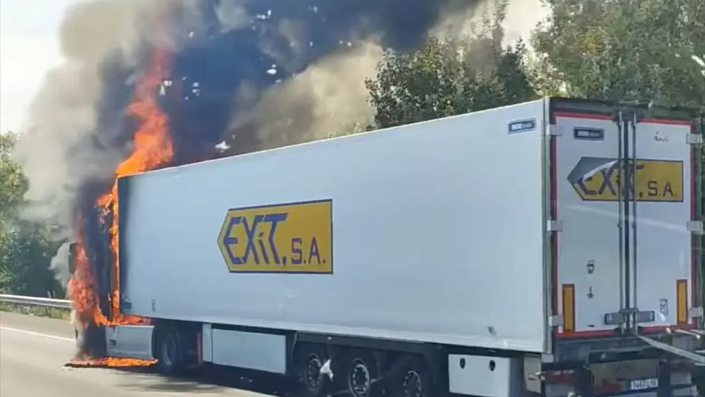 feu autoroute A9