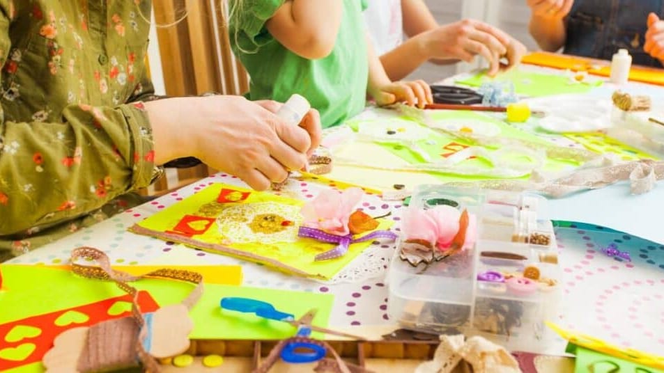 Lunel : des ateliers pour les plus petits afin de découvrir l’univers de Jean Hugo au Musée Médard